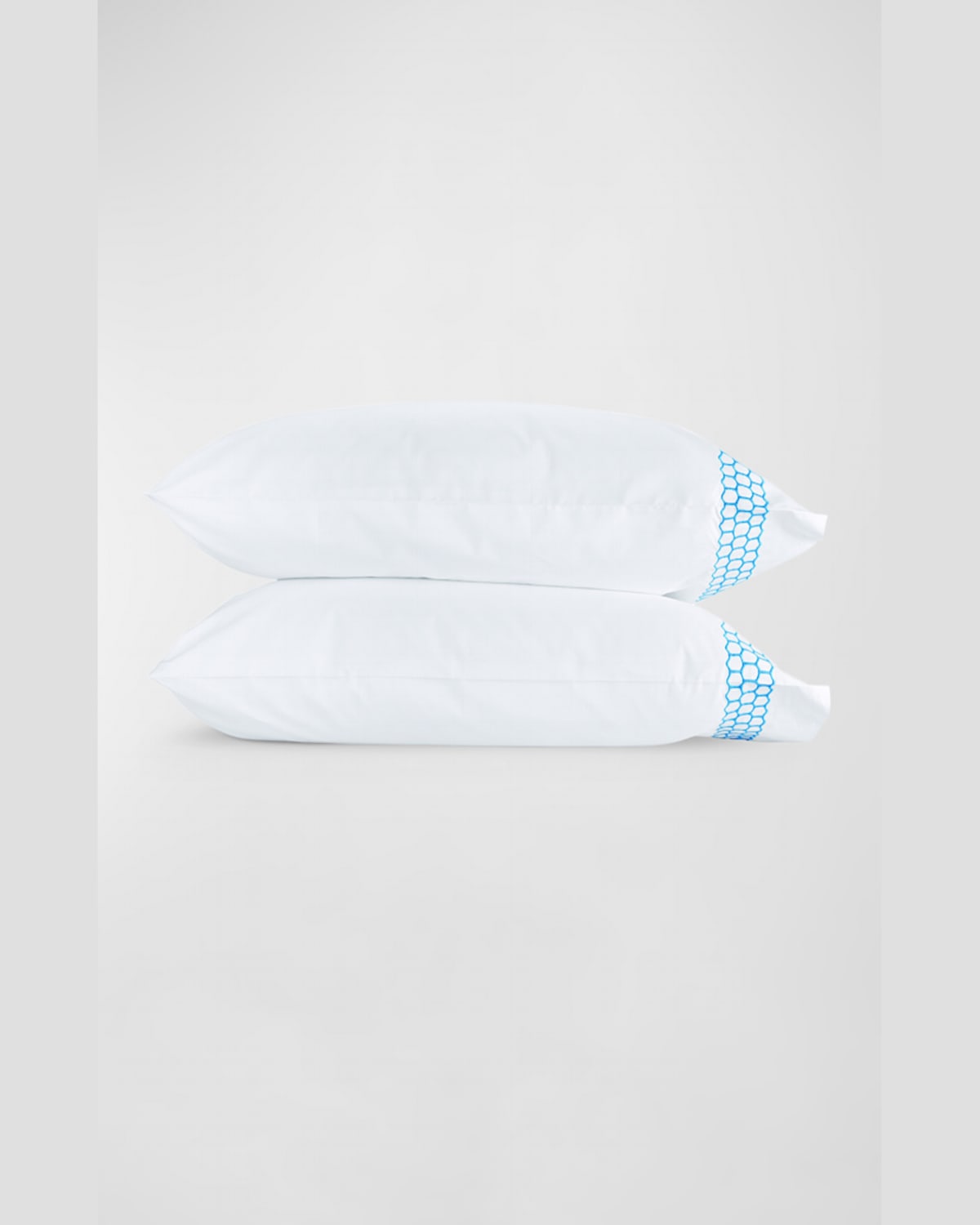 Matouk Two King Liana 520 Thread Count Pillowcases In Ocean