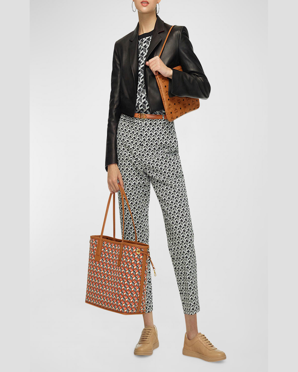 Mcm Liz Reversible Medium Visetos Tote Bag In Cognac