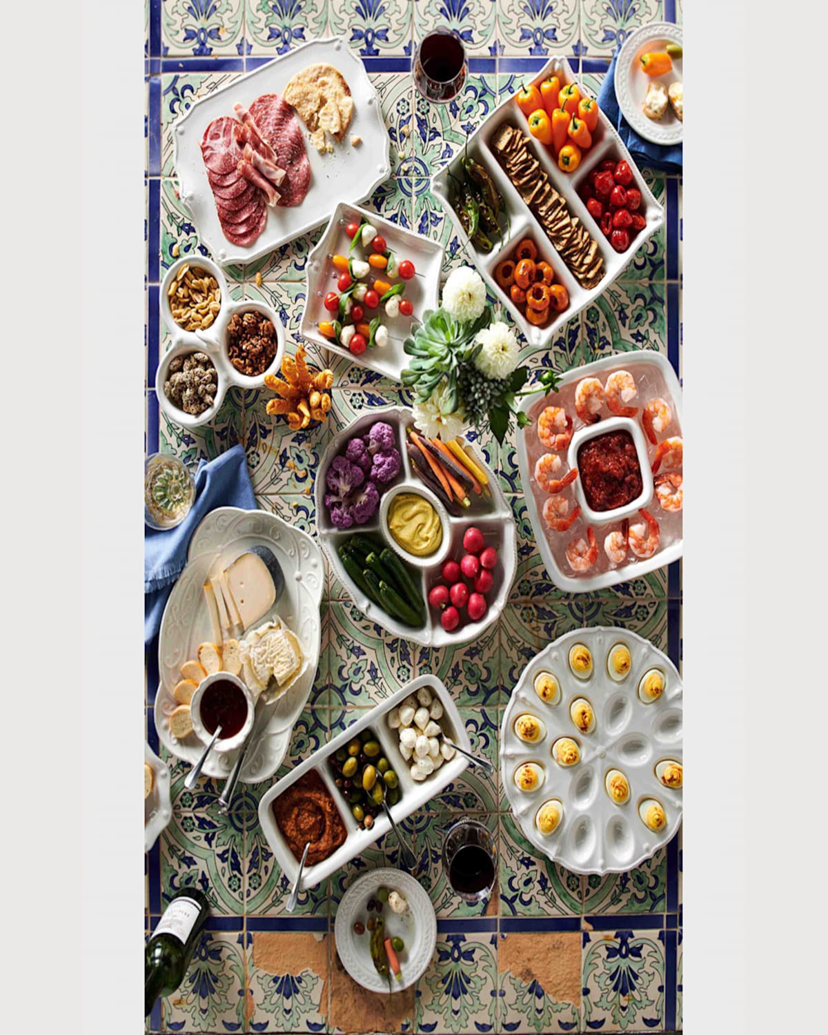 Juliska Berry & Thread Whitewash Crudite Platter In Whitewash
