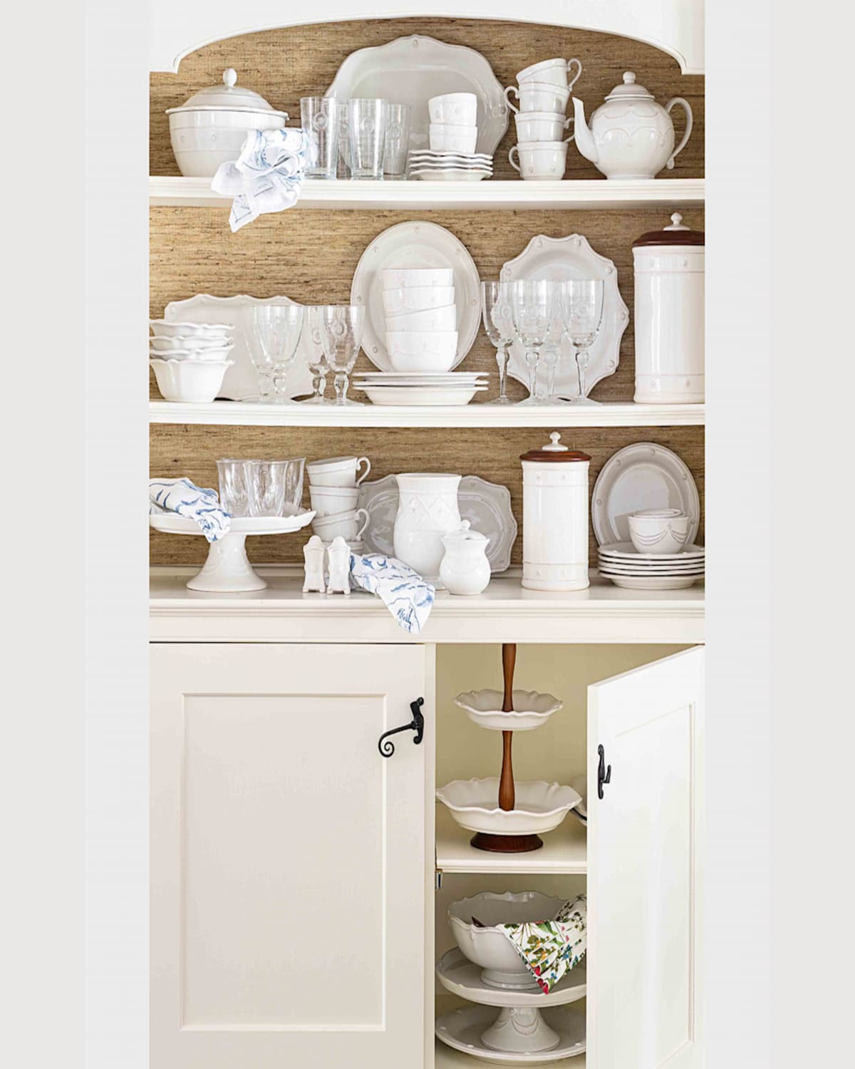 Juliska Berry & Thread Whitewash Crudite Platter In Whitewash