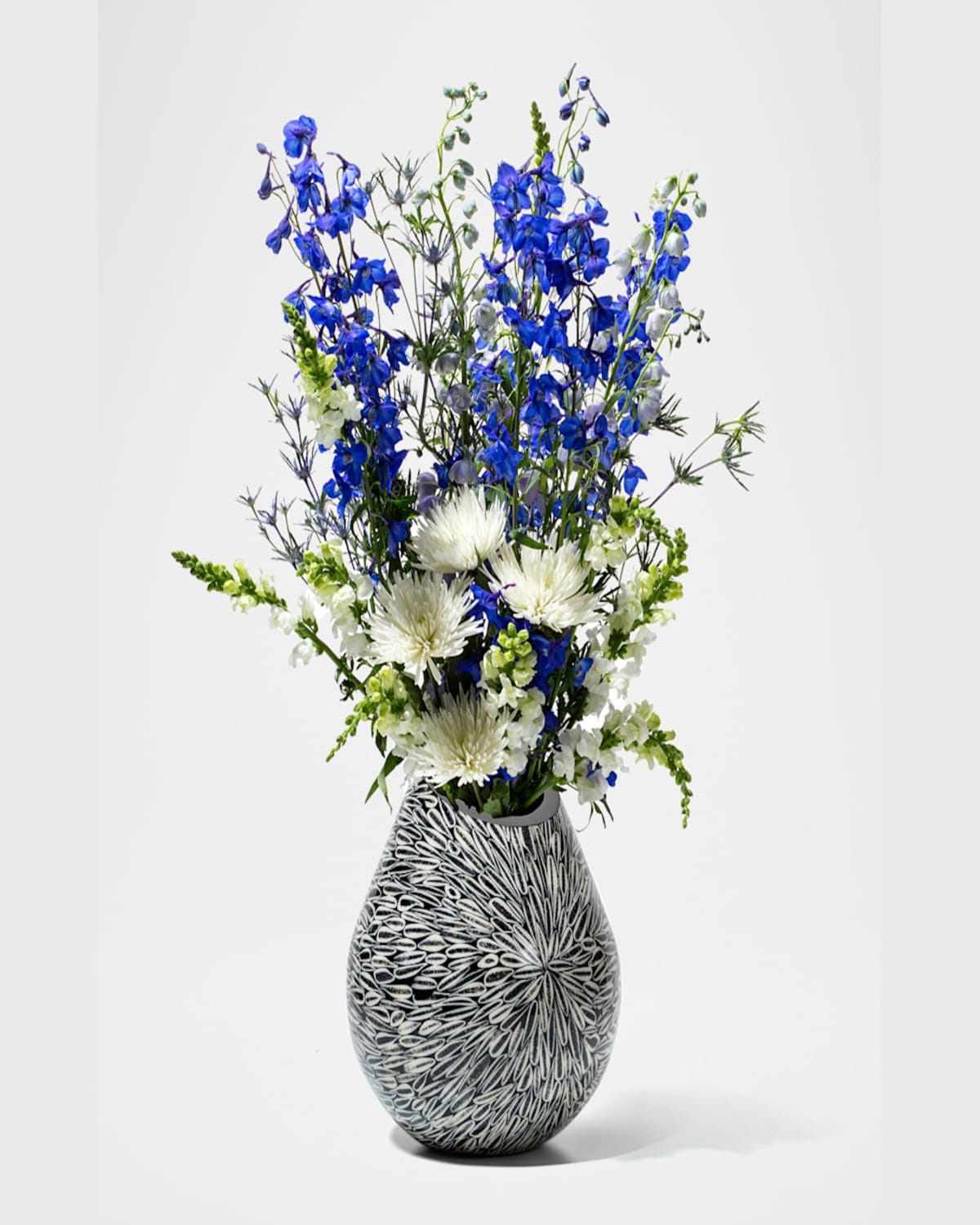 Ladorada Light Almendro Teardrop Bone Vase