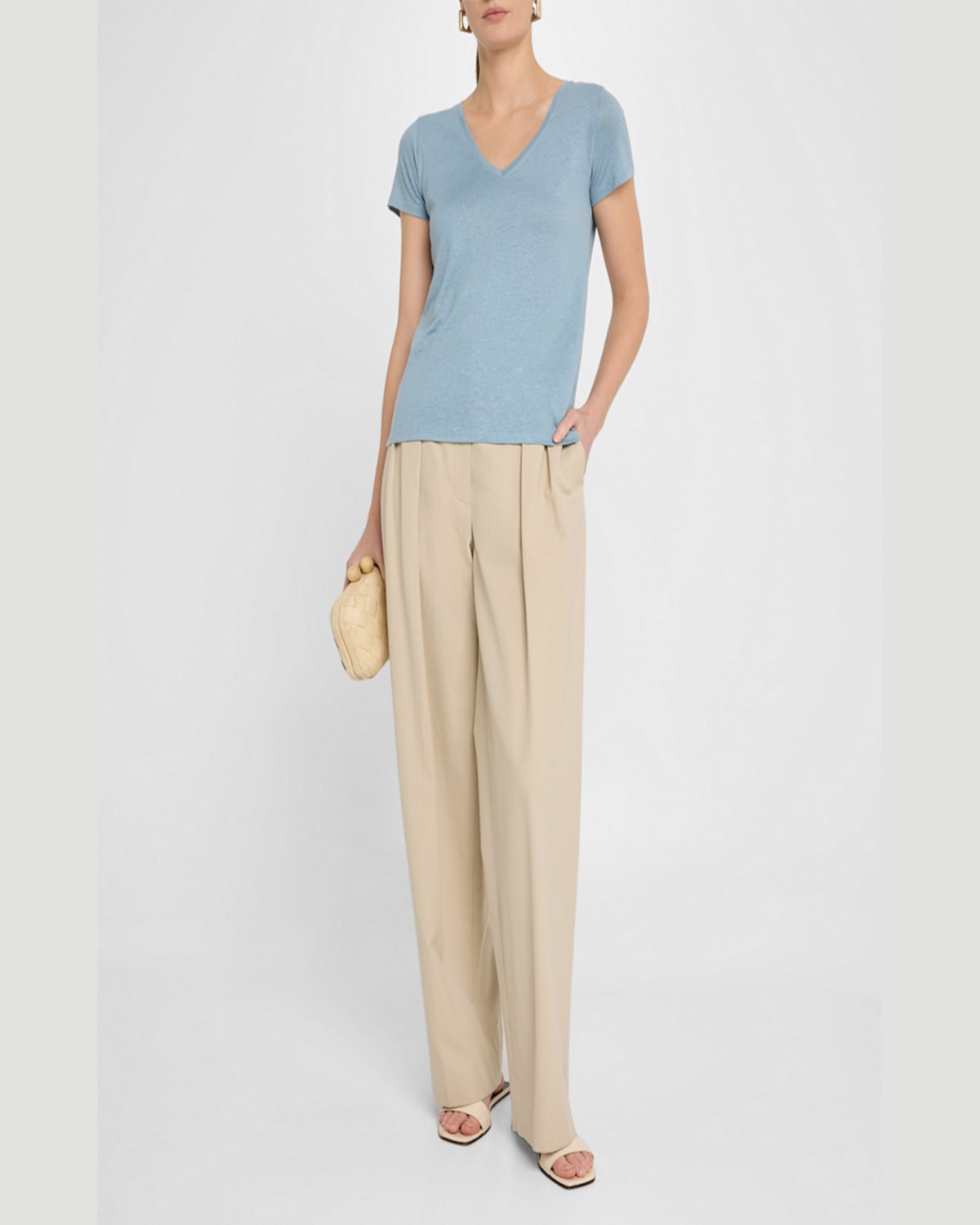 MAJESTIC V-NECK SHORT-SLEEVE STRETCH LINEN T-SHIRT 