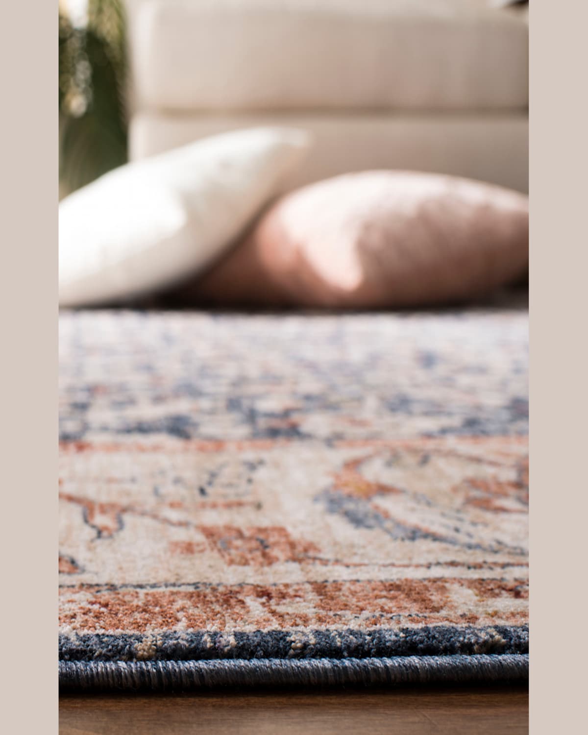 Ralph Lauren Carlingford Navy Power-loomed Rug, 8' X 10' In Navy/beige