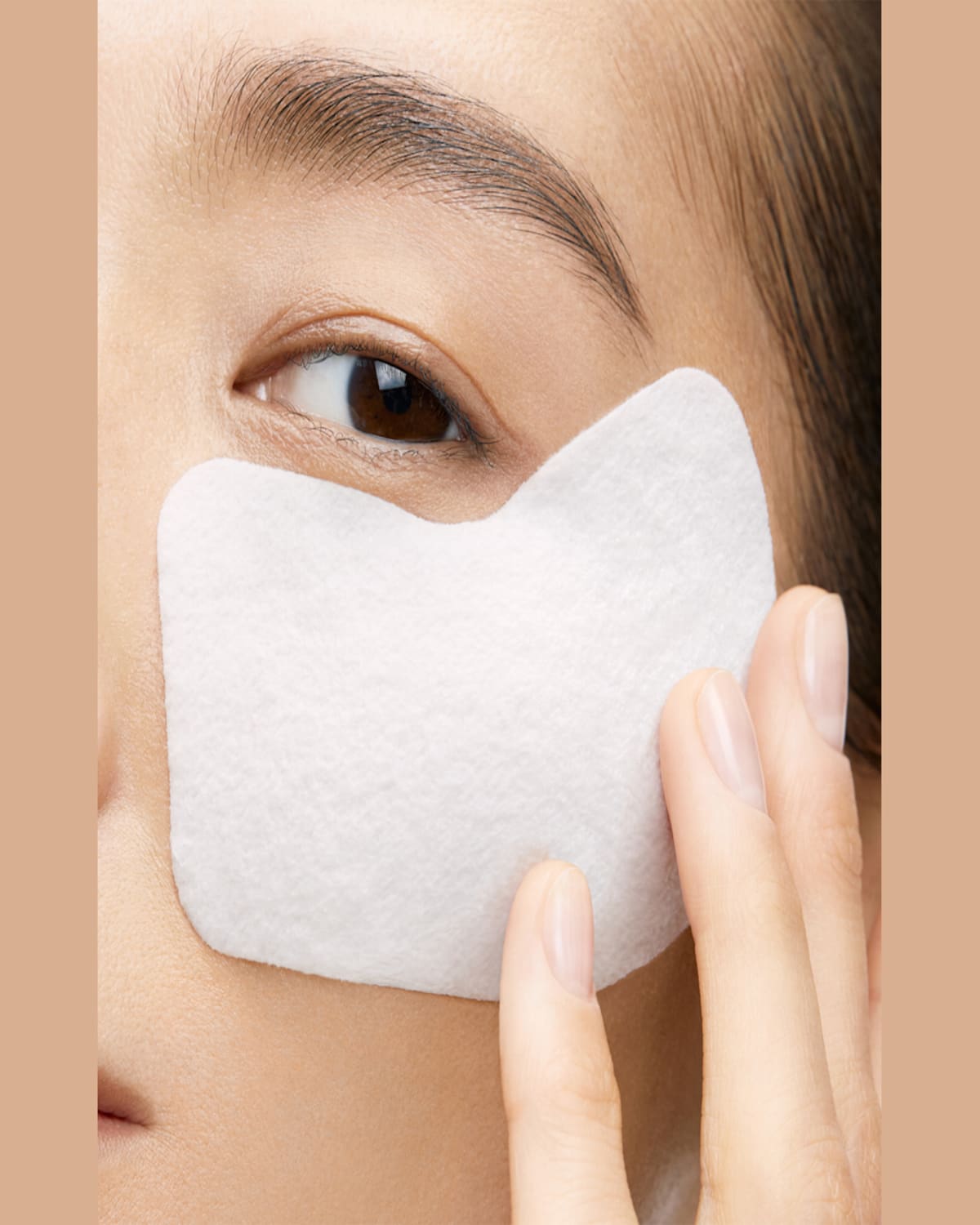 Shiseido Vital Perfection Uplifting And Firming Express Eye Mask