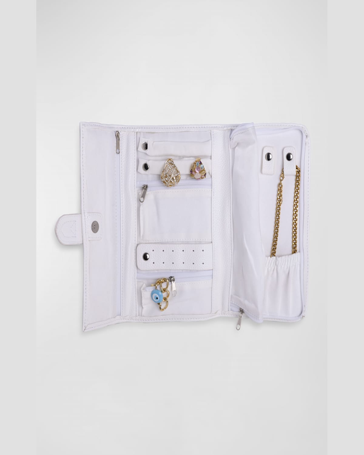 Bey-berk Haley Jewelry Clutch In White