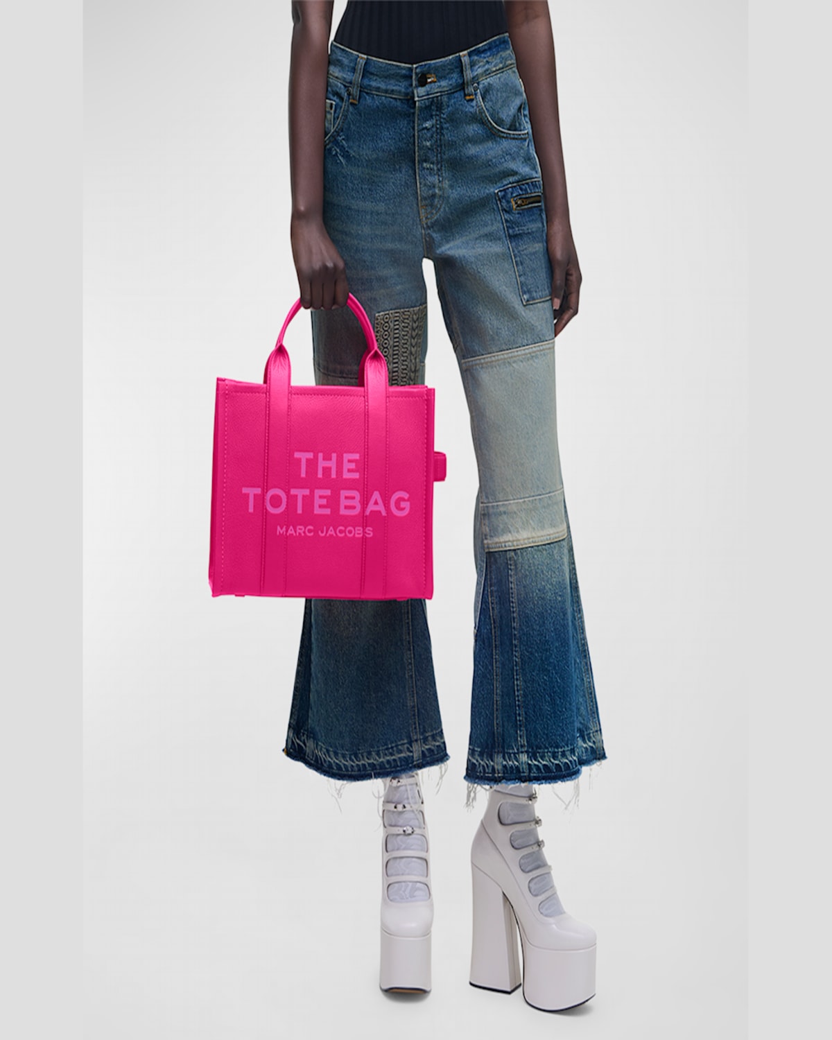 MARC JACOBS THE LEATHER MEDIUM TOTE BAG 