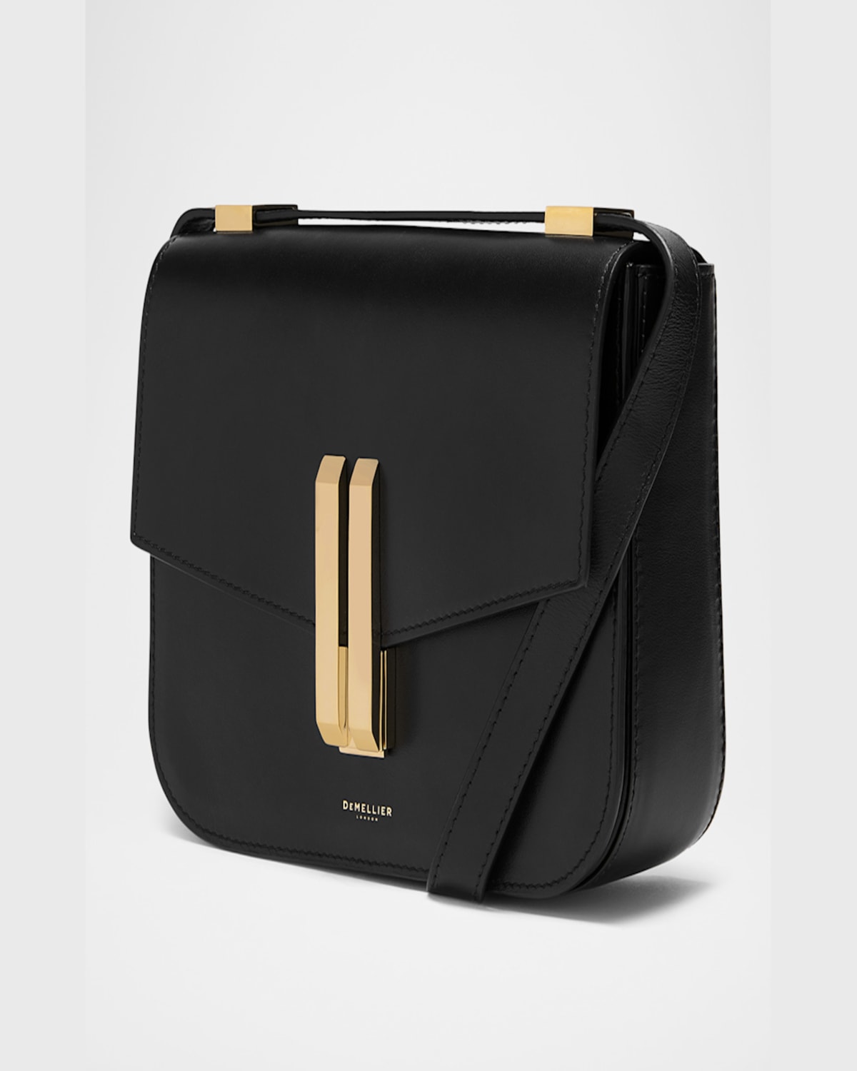 Demellier The Medium Vancouver Leather Crossbody Bag In Black