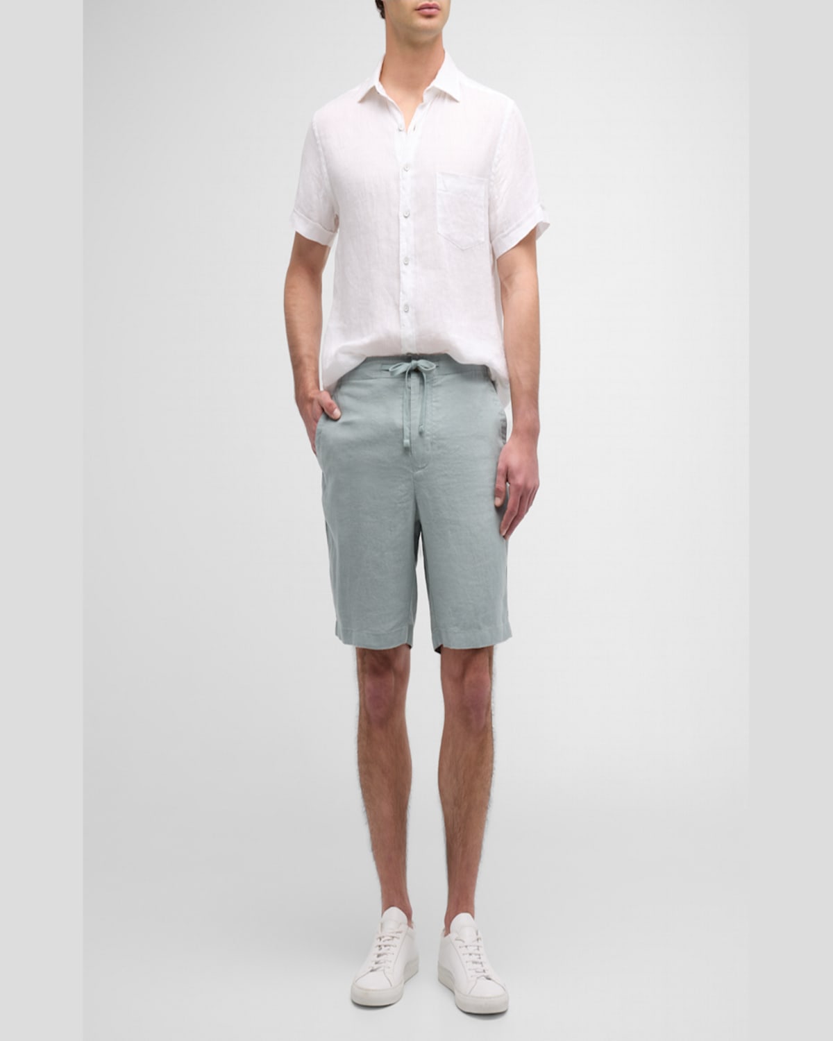 Vince Lightweight Hemp 9 Shorts Coastal In Black