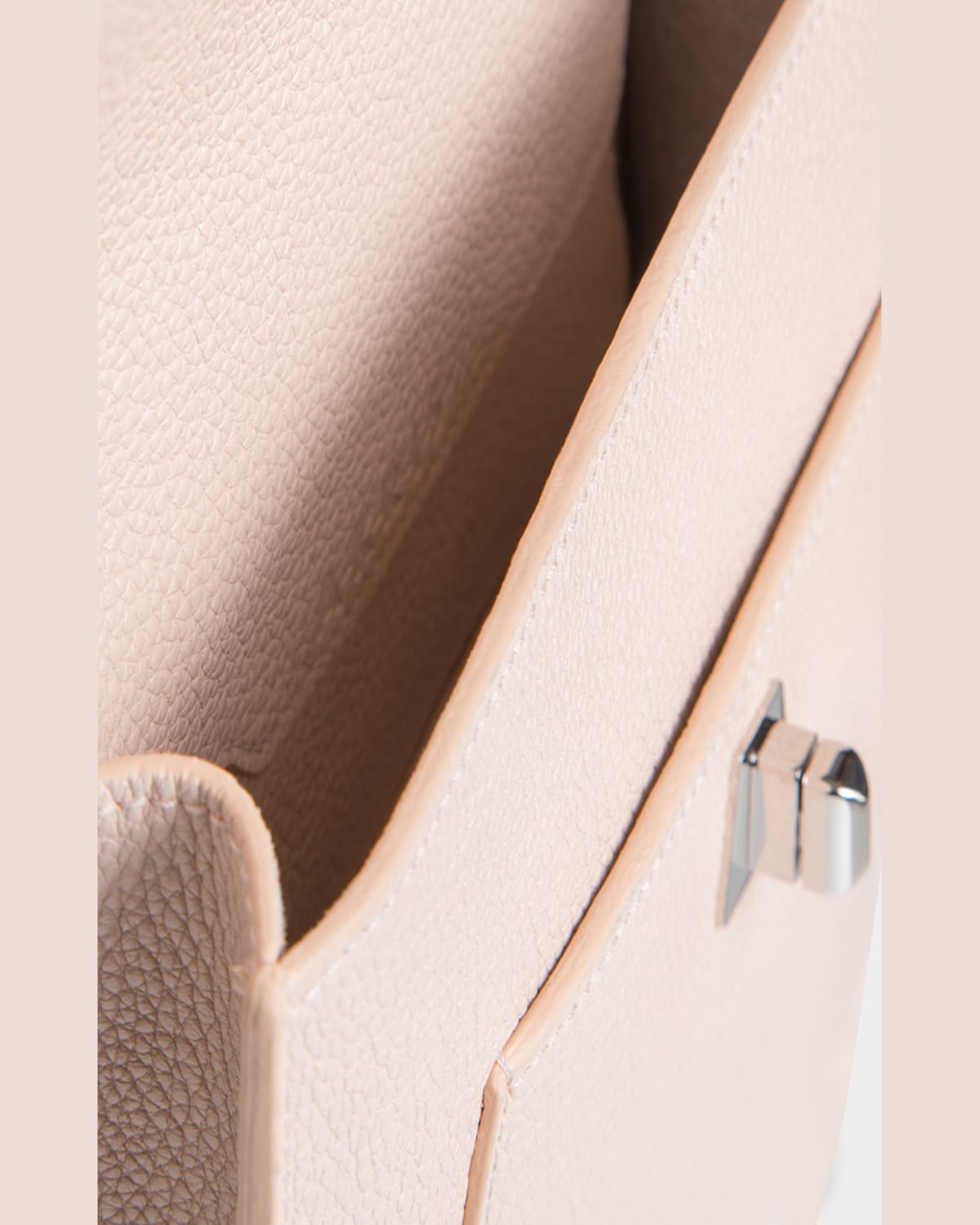 AKRIS ANOUK SMALL LEATHER MESSENGER BAG 