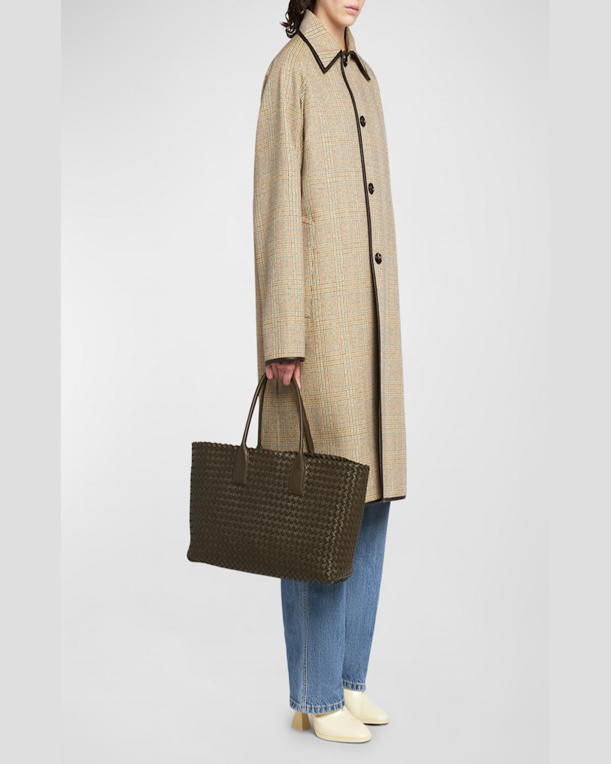 Bottega Veneta Medium Cabat Bag In Kaki-gold