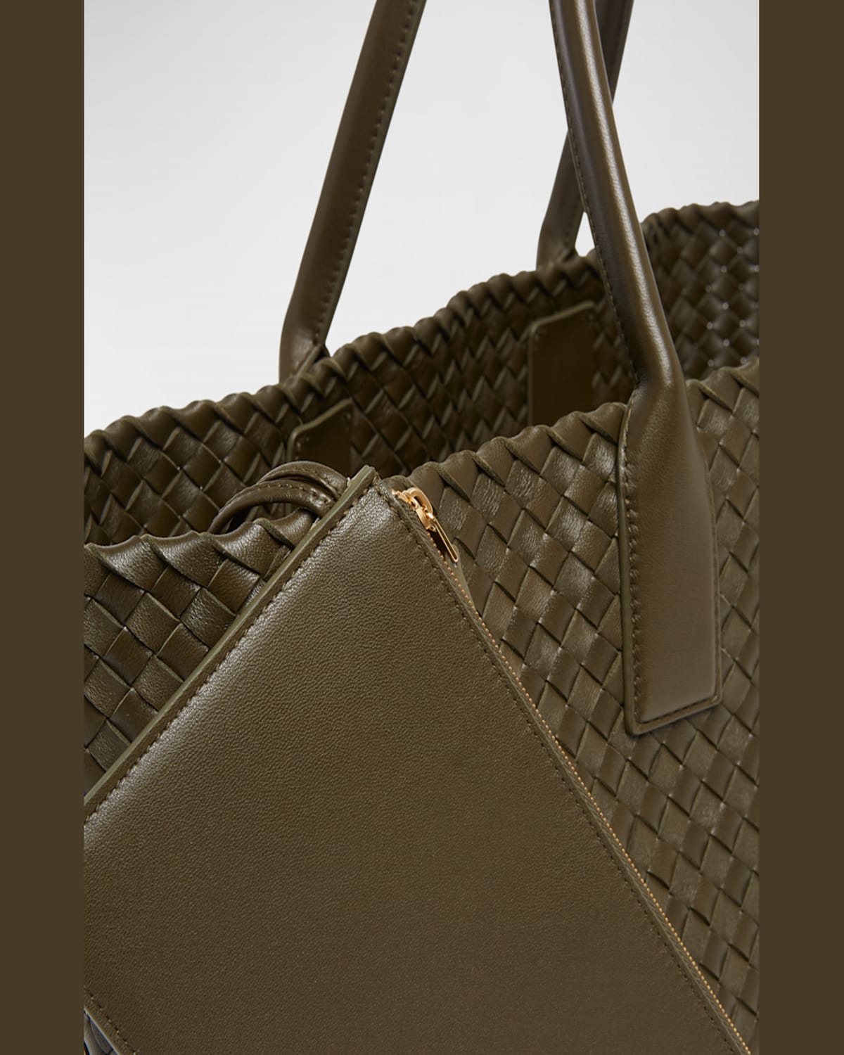 Bottega Veneta Medium Cabat Bag In Kaki-gold