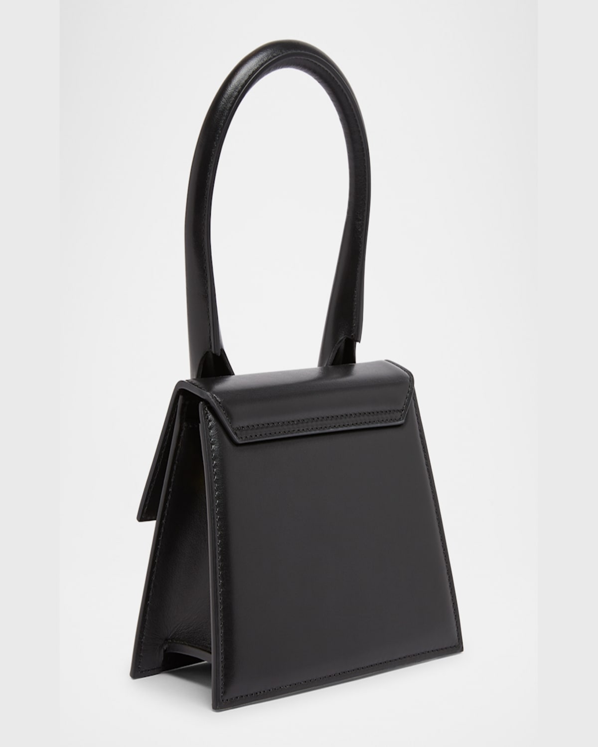 Jacquemus Black Le Chiquito Moyen Leather Top Handle Bag In Black