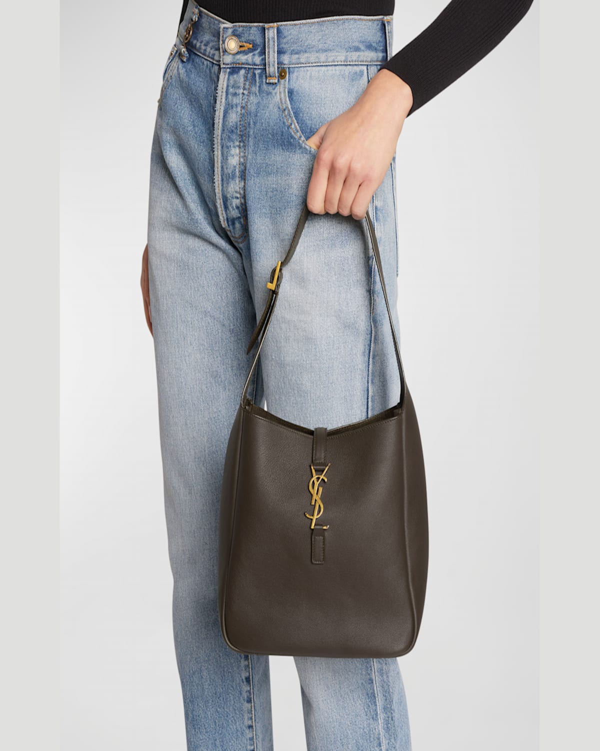 Saint Laurent Le 5 A 7 Ysl Small Hobo In Smooth Supple Leather In Notte