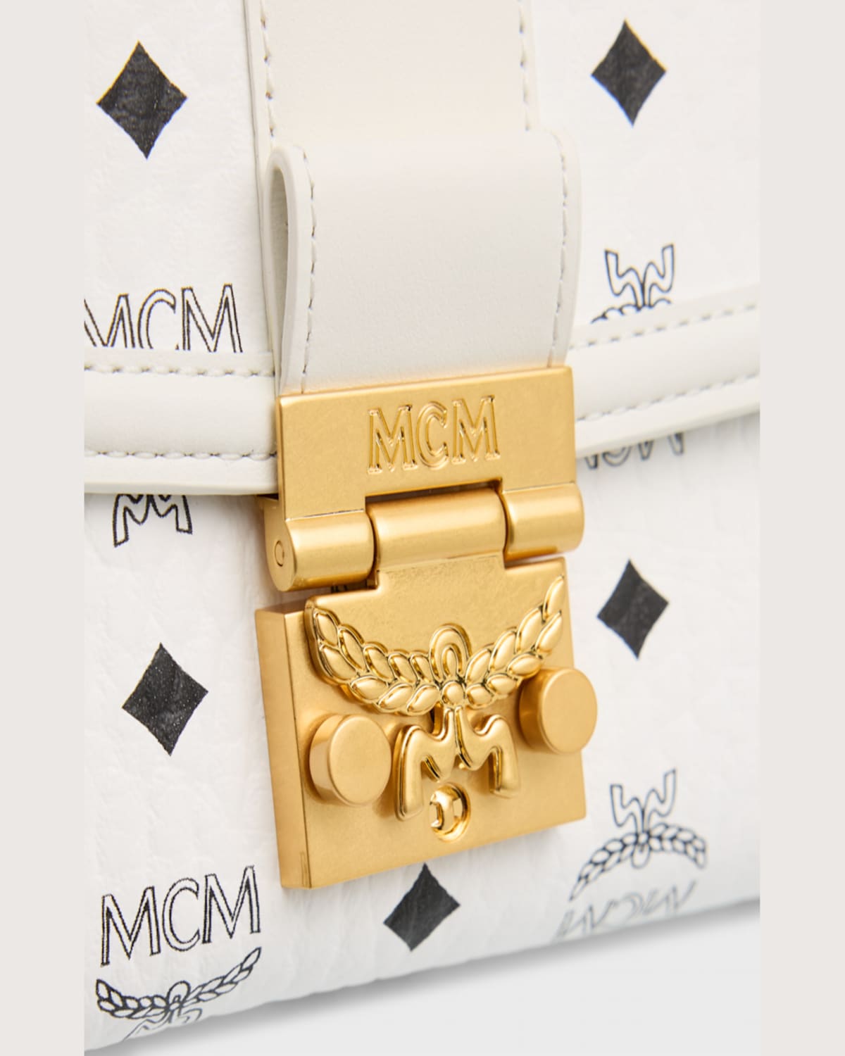 Mcm Tracy Large Monogram Wallet On Chain In Soft Pink