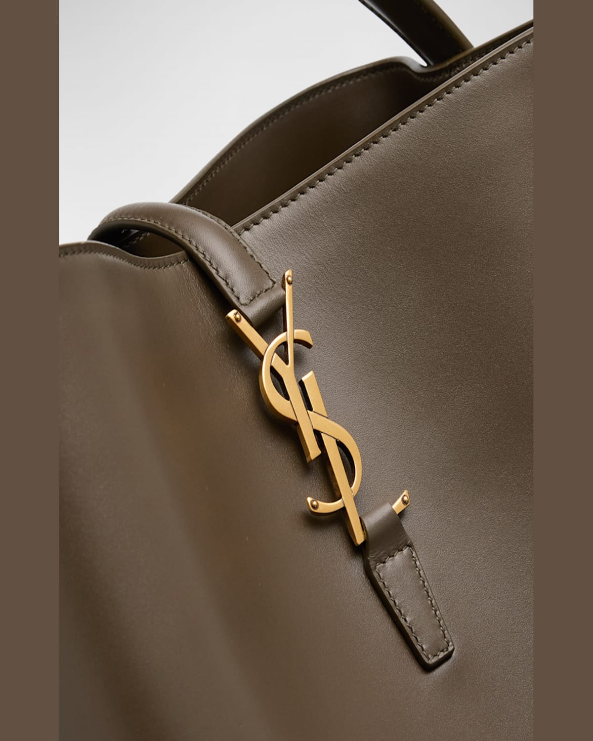 Saint Laurent Le 37 Ysl Bucket Bag In Smooth Leather In Deep Musk