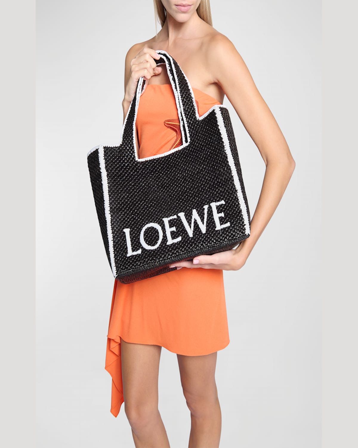 Loewe X Paula's Ibiza Font Logo Large Tote Bag In Raffia In Honey Gold