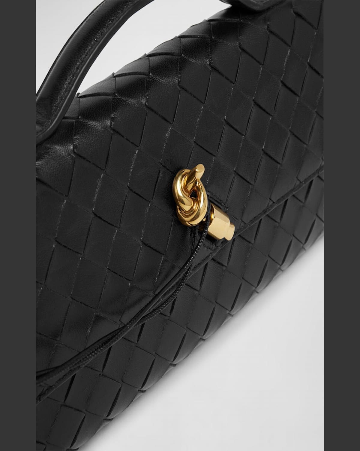 Bottega Veneta Long Andiamo Clutch Bag With Handle In Black