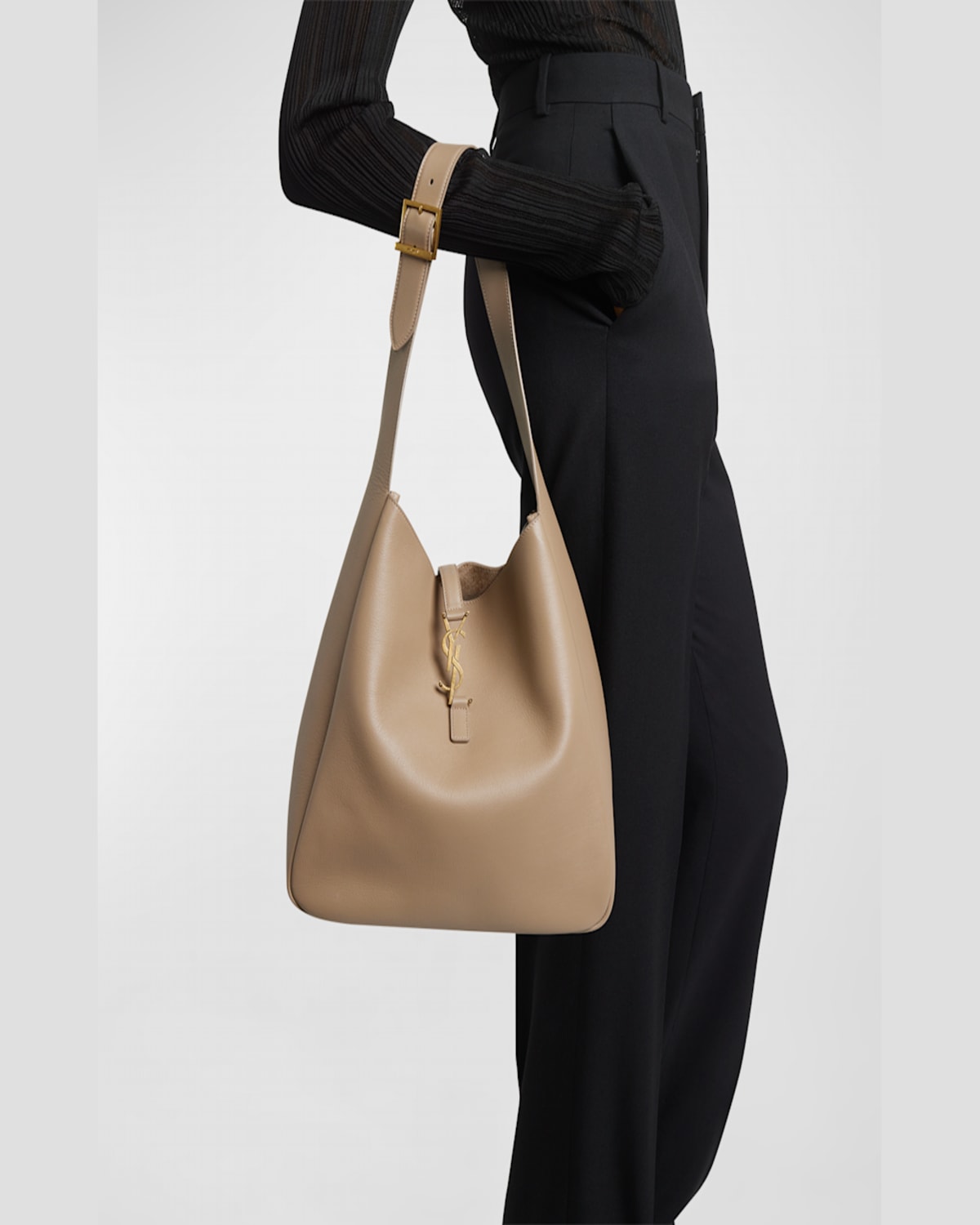 Saint Laurent Le 5a7 Large Ysl Shoulder Hobo Bag In Smooth Leather In Dusty Grey