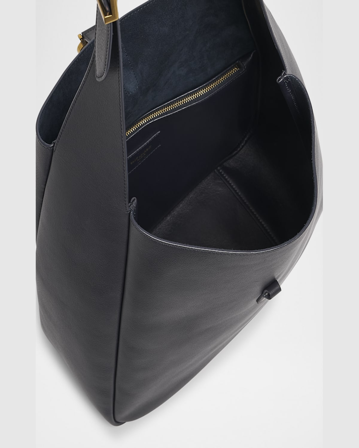 Saint Laurent Le 5a7 Large Ysl Shoulder Hobo Bag In Smooth Leather In Notte