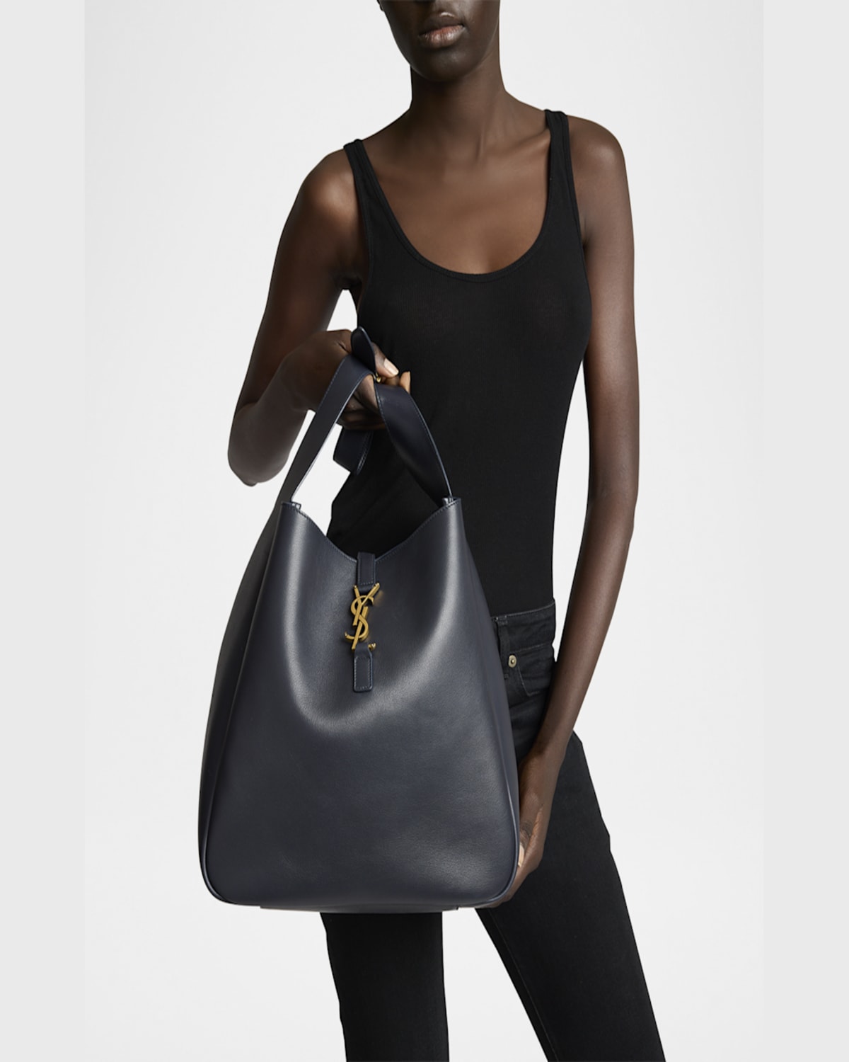 Saint Laurent Le 5a7 Large Ysl Shoulder Hobo Bag In Smooth Leather In Notte