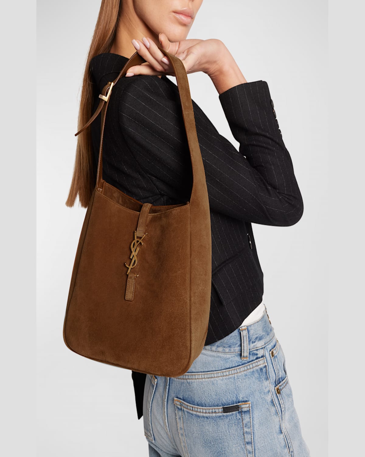 Shop Saint Laurent Le 5 A 7 Small Suede Hobo Shoulder Bag In Barley Pink