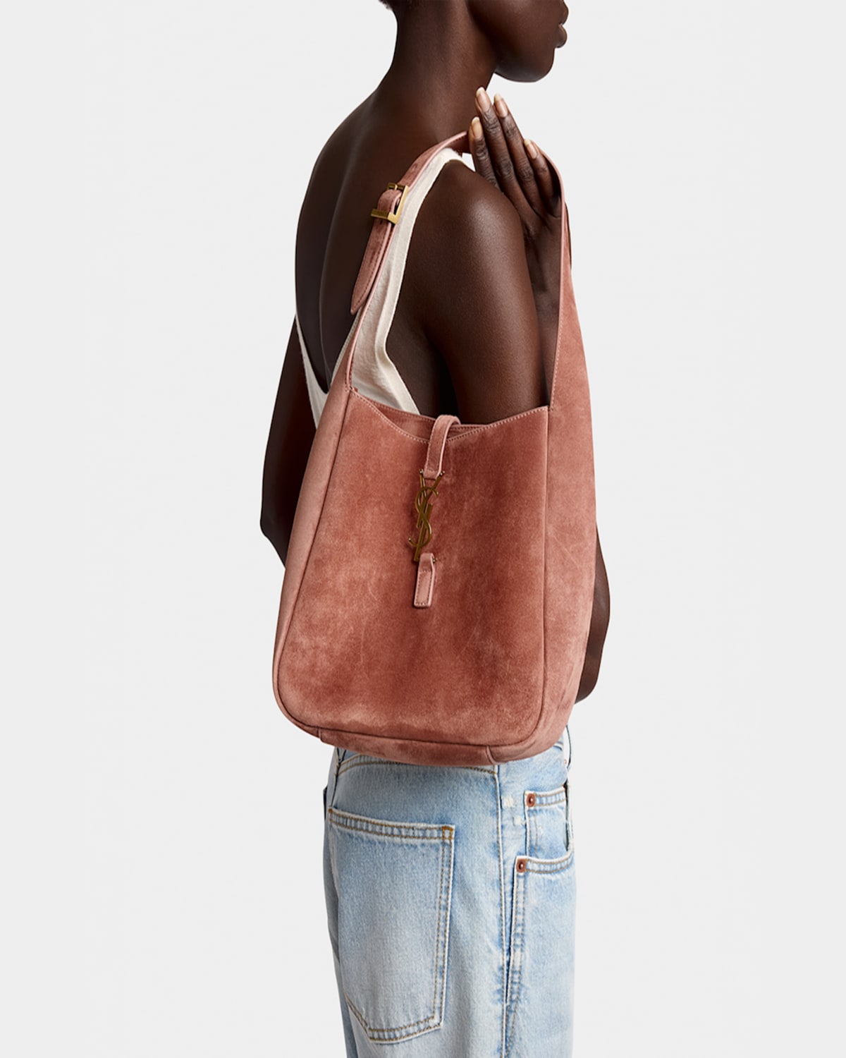 Shop Saint Laurent Le 5 A 7 Small Suede Hobo Shoulder Bag In Barley Pink