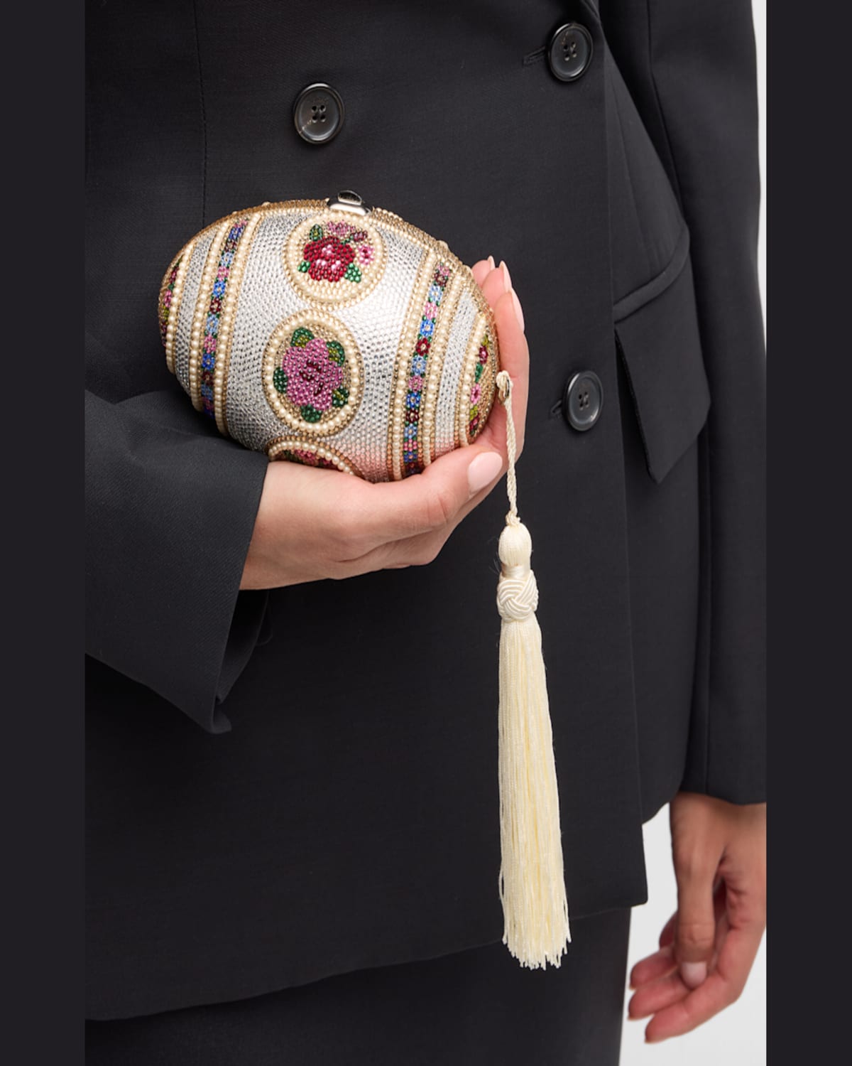Judith Leiber Mosaic Crystal Egg Clutch Bag In Silver Rhine Multi