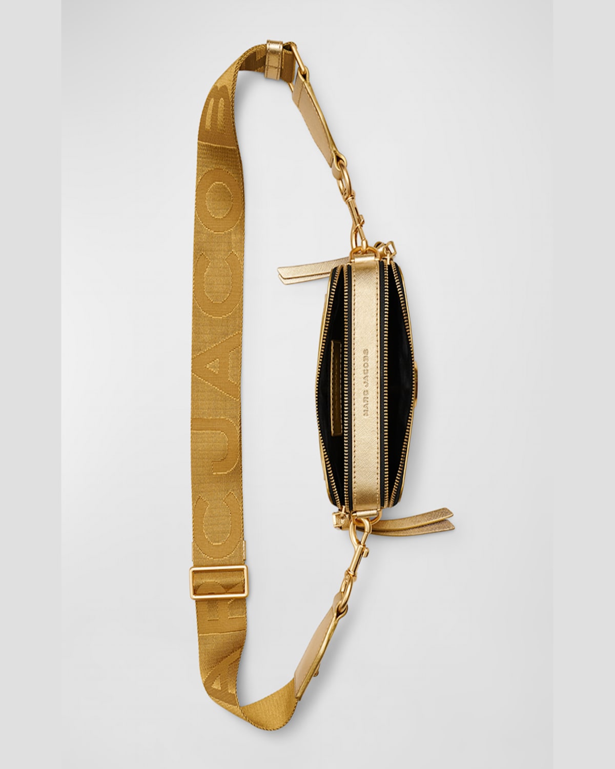 Marc Jacobs The Metallic Snapshot Dtm In Gold