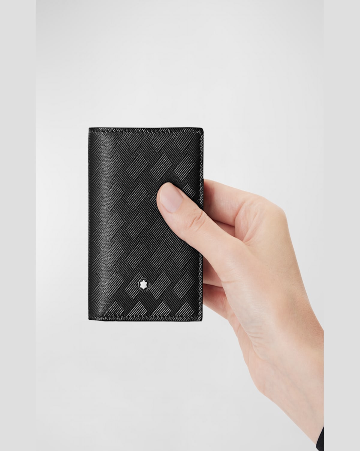 Montblanc Leather Extreme 3.0 Passport Holder In Cassis