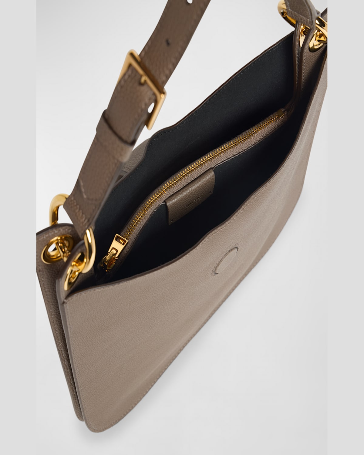 Tom Ford Tara Small Hobo Crossbody In Grained Leather In Greige
