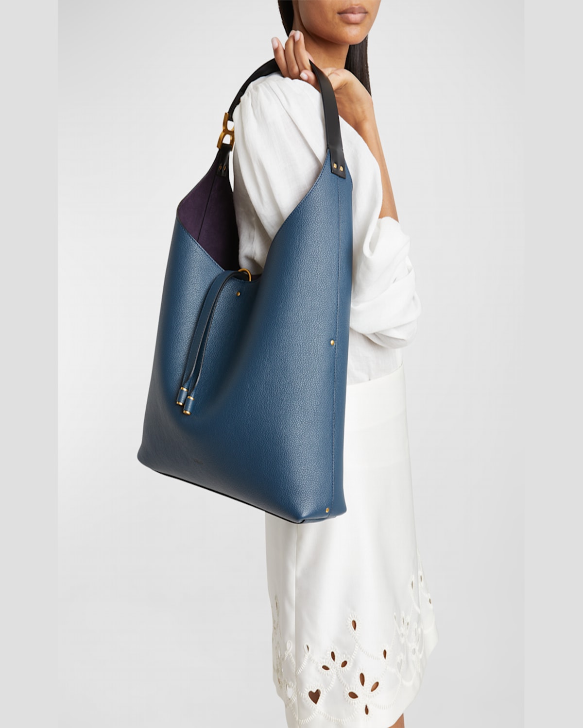 Chloé Marcie Hobo Bag In Grained Leather In Navy