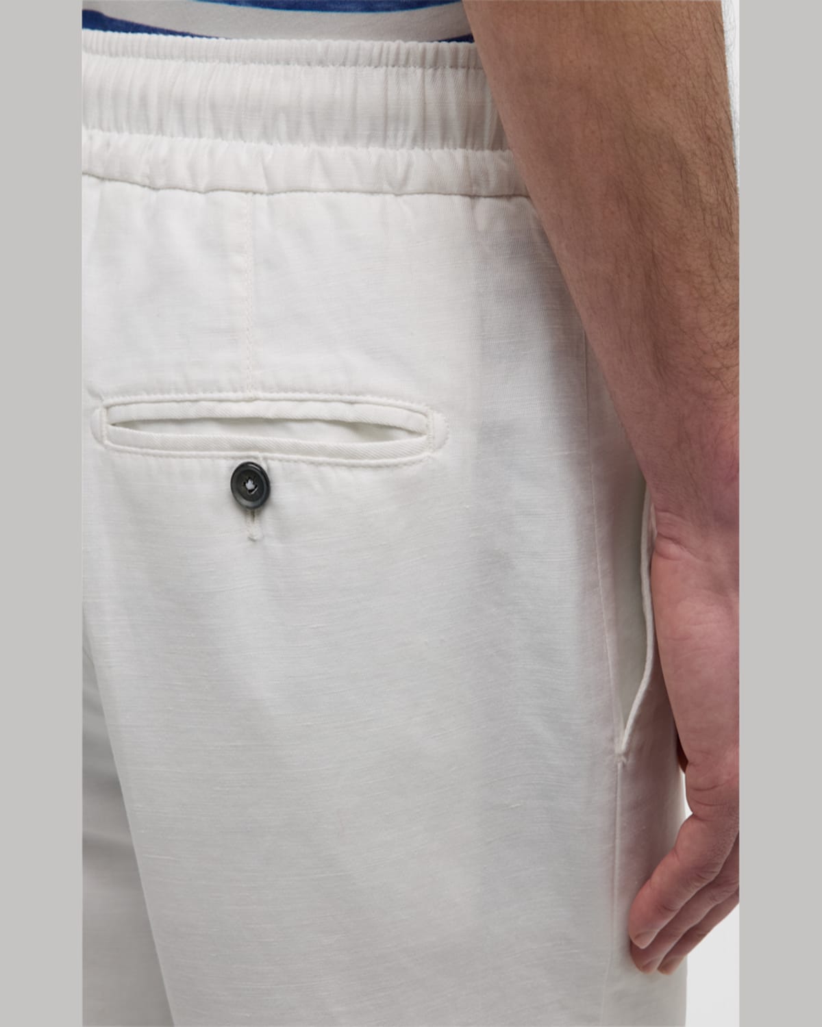 Isaia Men's Cotton-linen Drawstring Pants In Light Brow