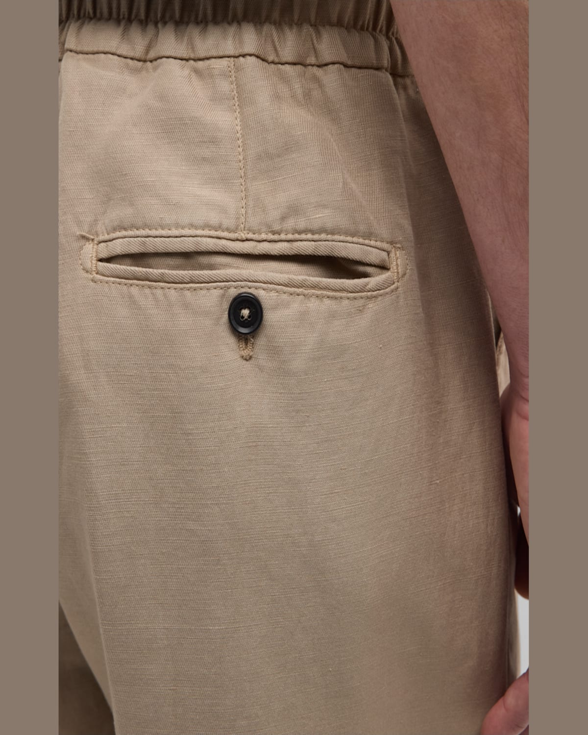 Isaia Men's Cotton-linen Drawstring Pants In Light Brow