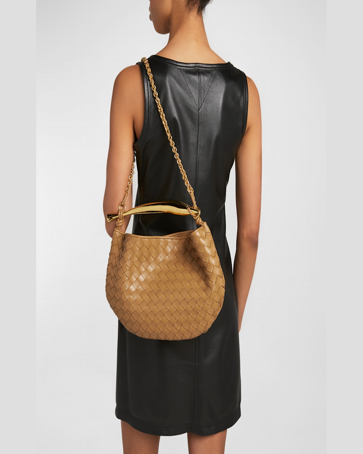 Bottega Veneta Sardine Medium Leather Shoulder Bag In Dark Praline