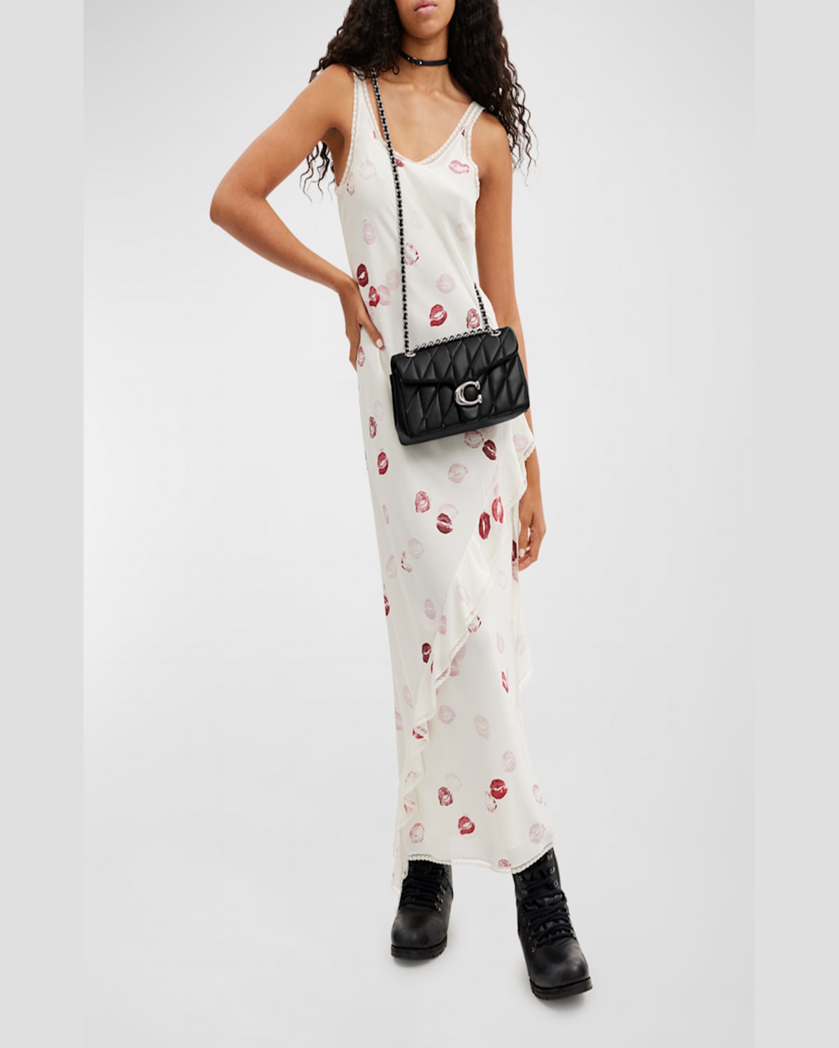 Coach Tabby 26 Black Quilted Crossbody Bag With Chain-link Leather Shoulder Straps And Logo Plaque On The  In Black