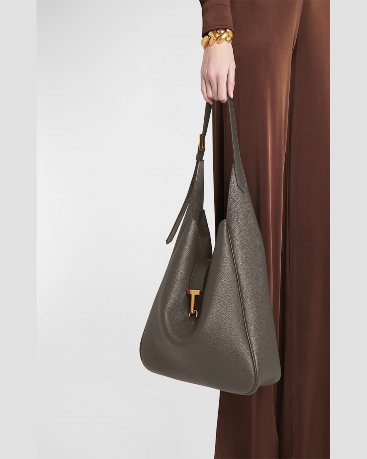TOM FORD MONARCH MEDIUM HOBO BAG IN LEATHER 
