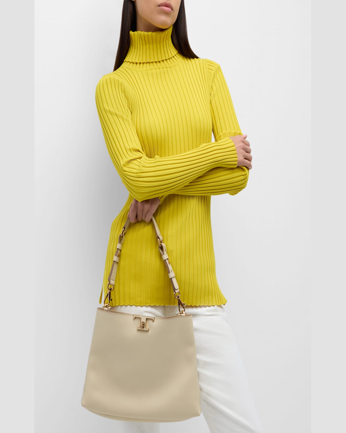 Shop Tod's Calf Leather Shoulder Bag In Bianco Carrara