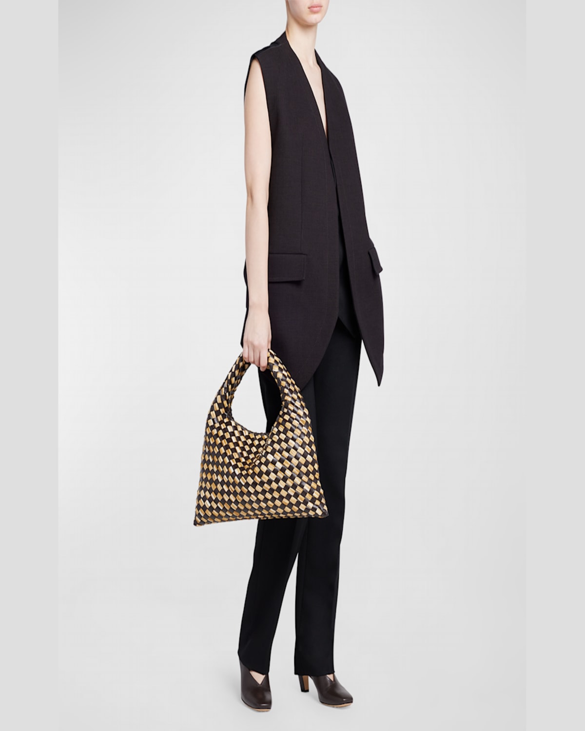 Bottega Veneta Small Hop Bag In Natural/black