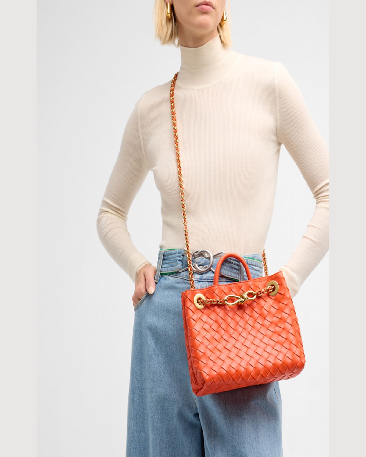 BOTTEGA VENETA SMALL ANDIAMO SHOULDER BAG WITH CHAIN STRAP