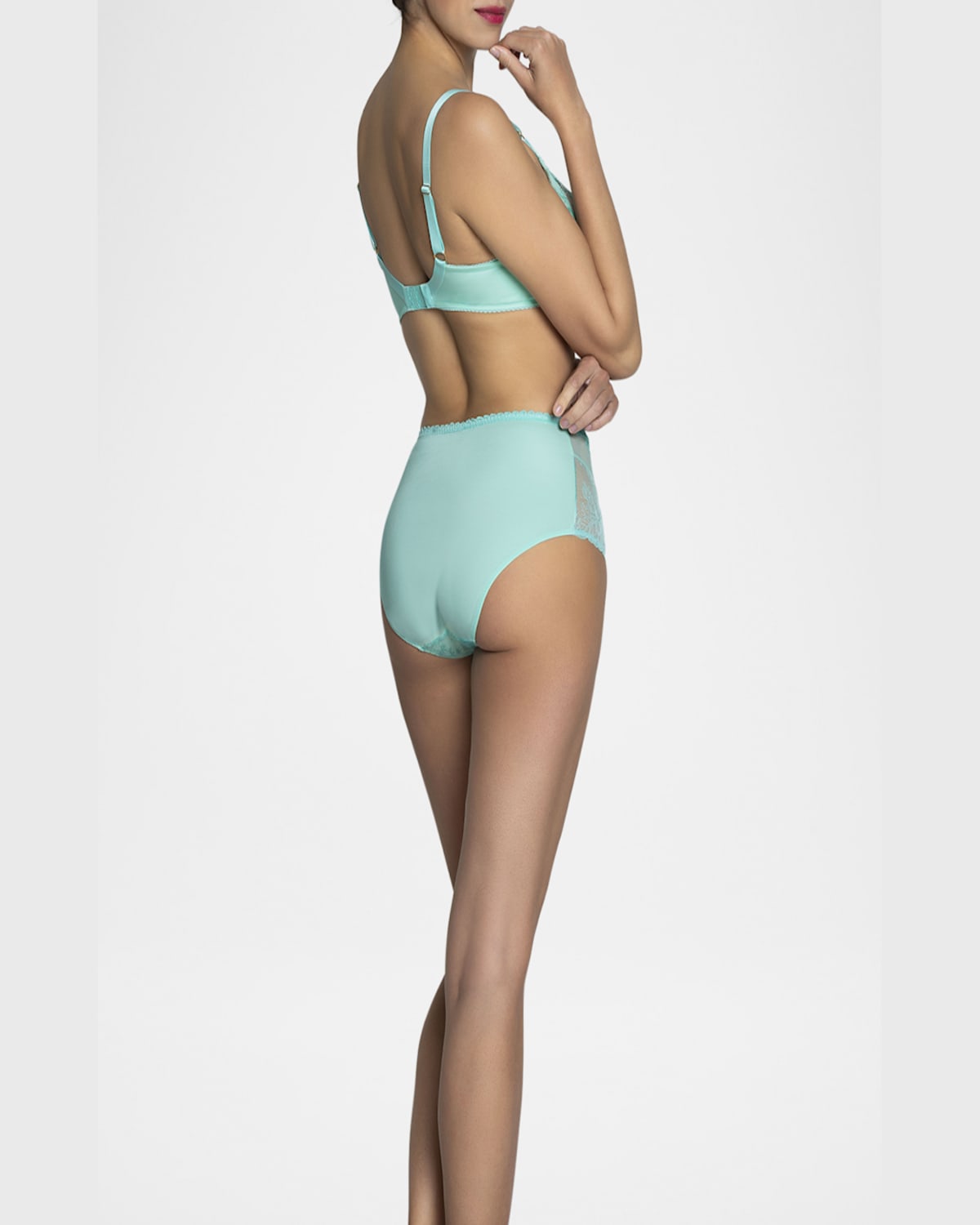 Lise Charmel Princesse Iris Embroidered Full-cup Bra In Pa/princesse Aqua