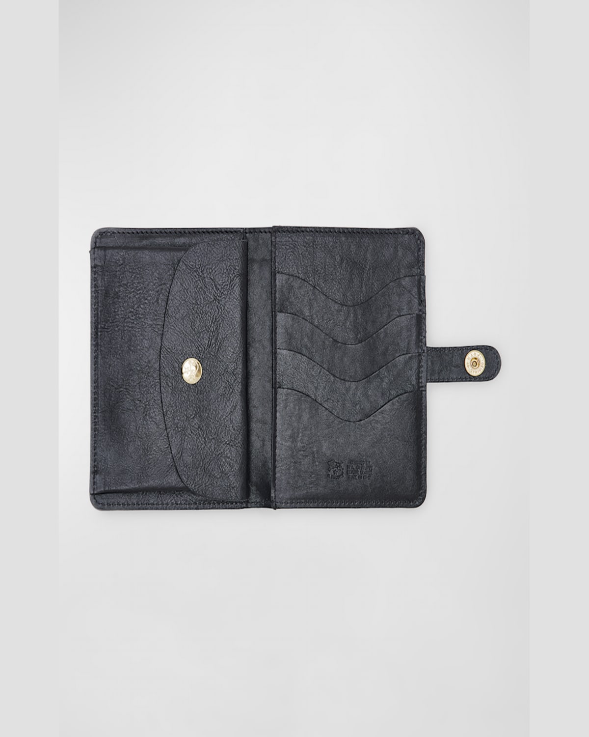 Il Bisonte Medium Flap Leather Wallet In Black