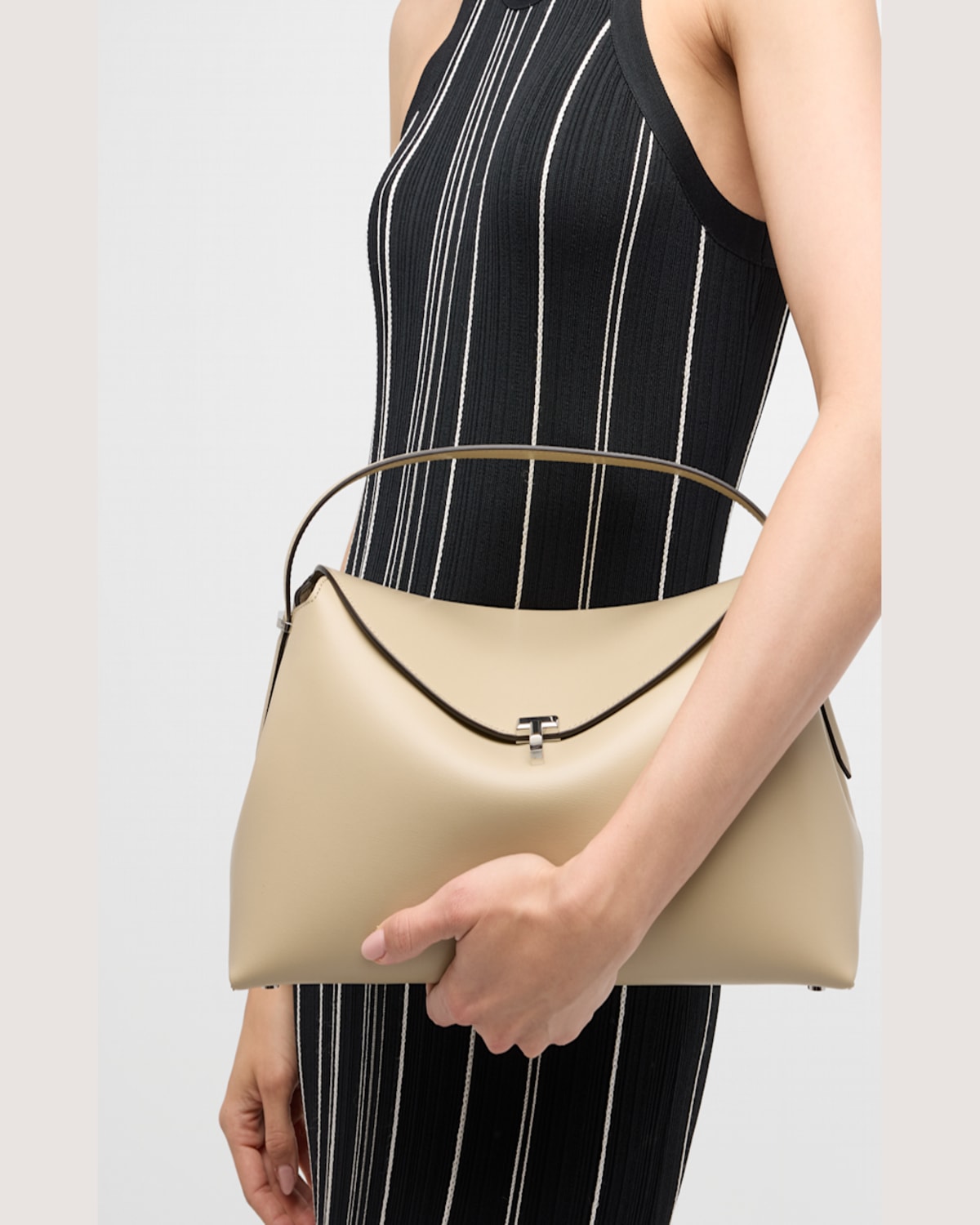 Totême T-lock Leather Top-handle Bag In Fawn