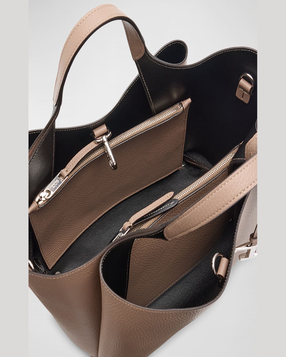 Tod's Mini Grain Leather Top-handle Bag In Creta Nero