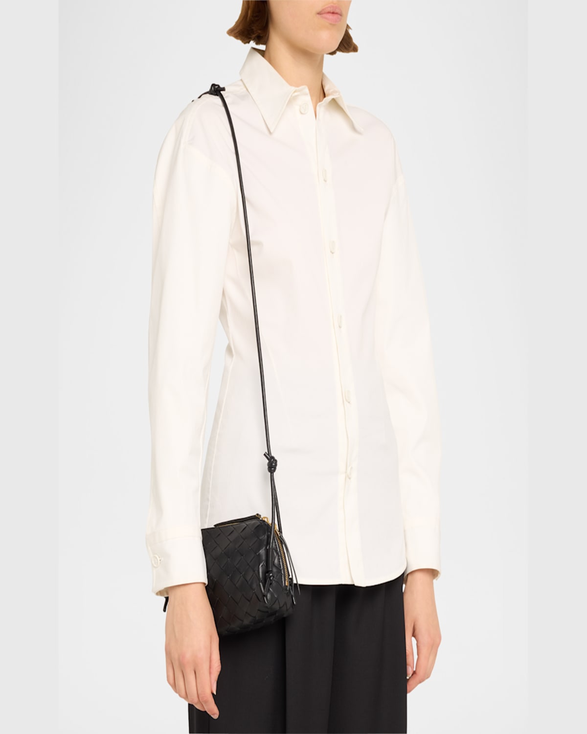Bottega Veneta Zip Leather Pouch Shoulder Bag In Black