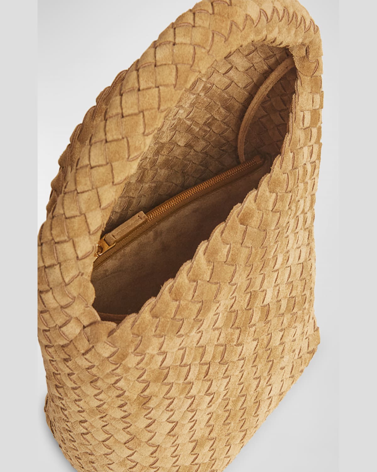 Bottega Veneta Cabat Suede Cashmere Bucket Bag In Dark Praline