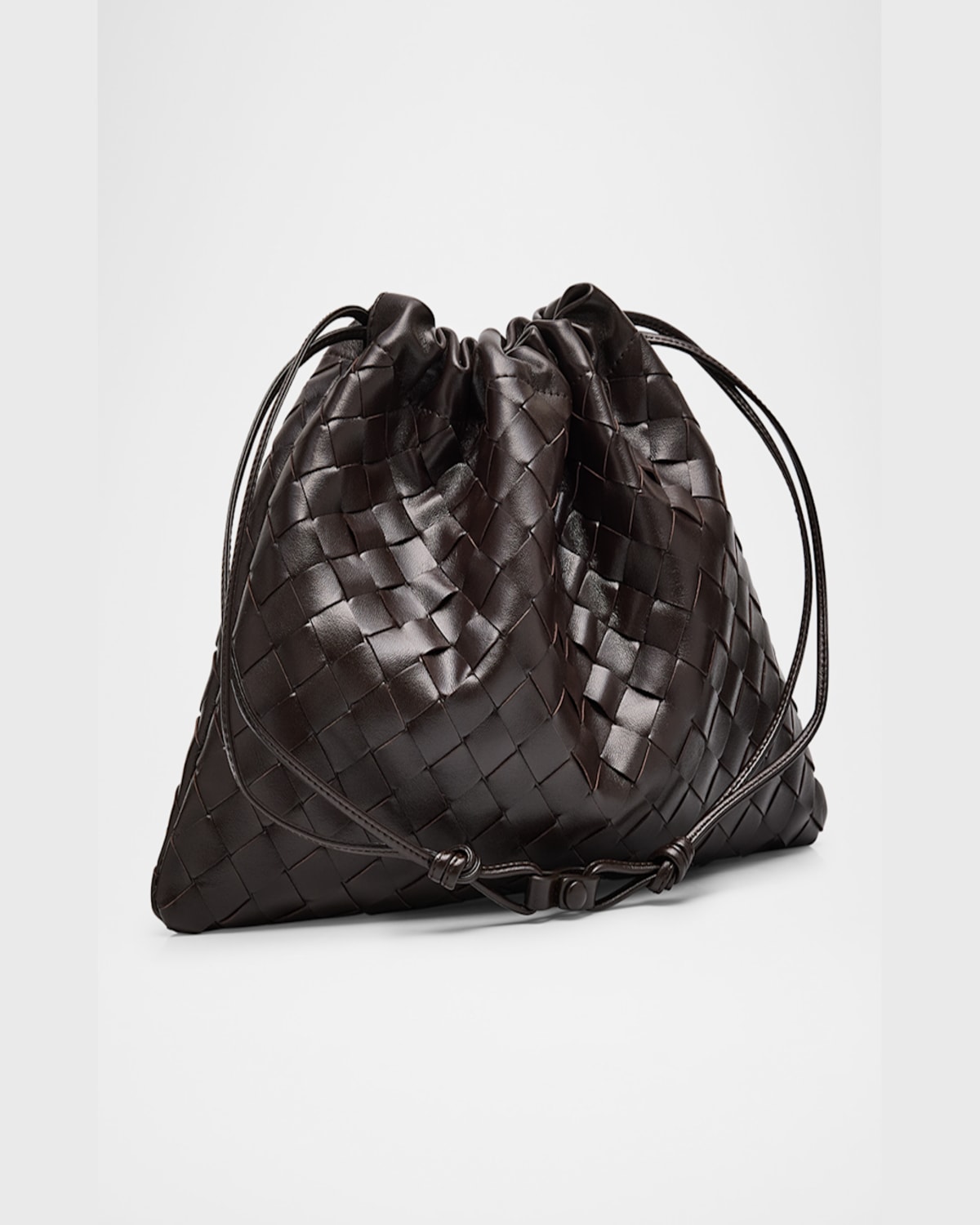 Bottega Veneta Medium Leather Pouch Bag In Fondant
