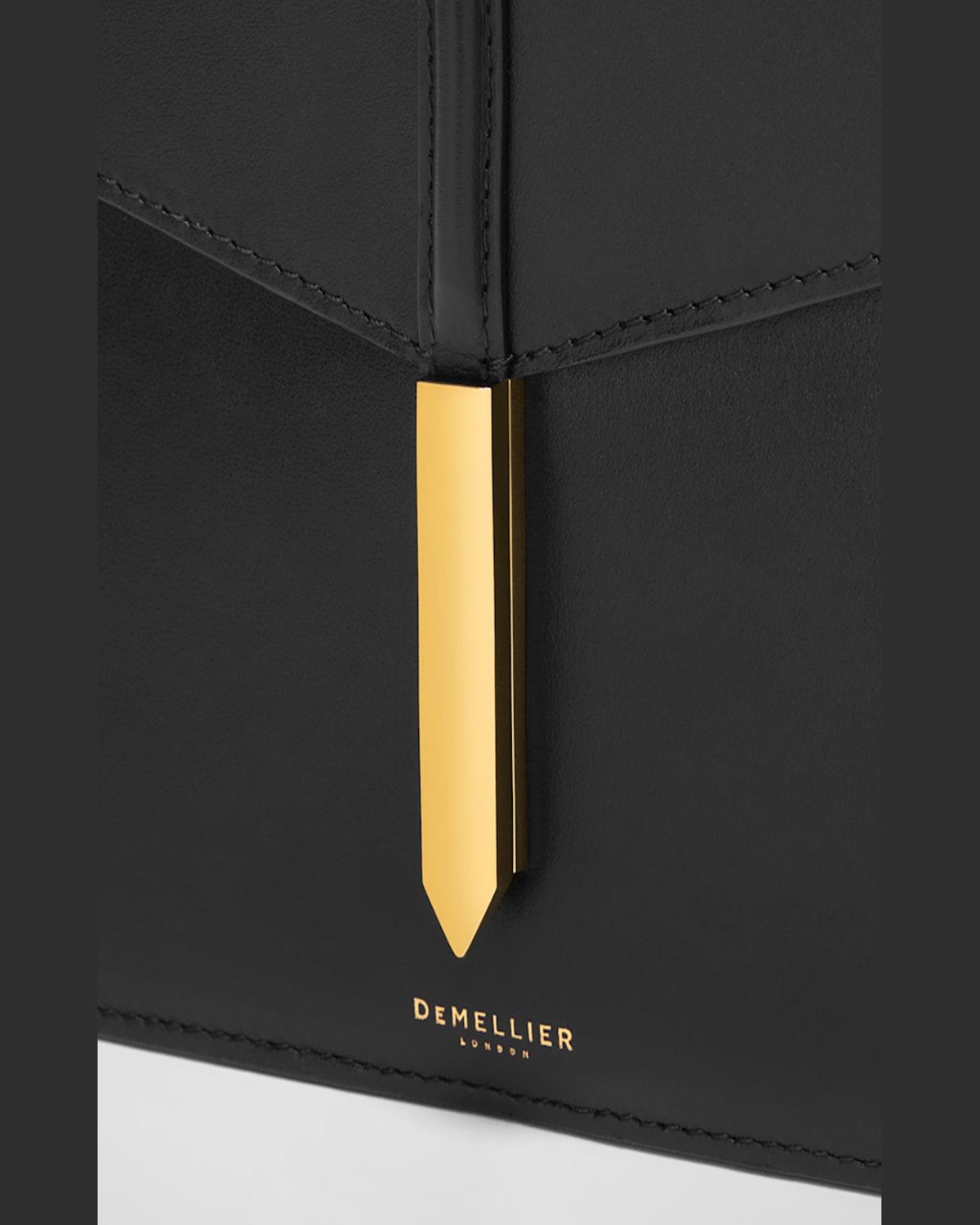 Demellier The Tokyo Leather Clutch Bag In Black Smooth