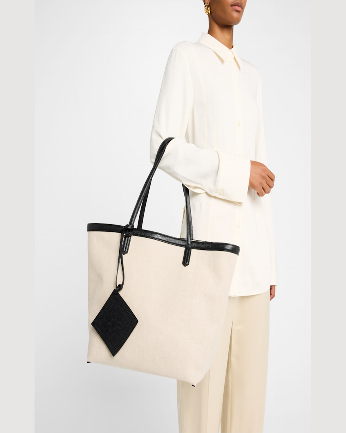 TOTÊME TRAVEL CANVAS TOTE BAG 