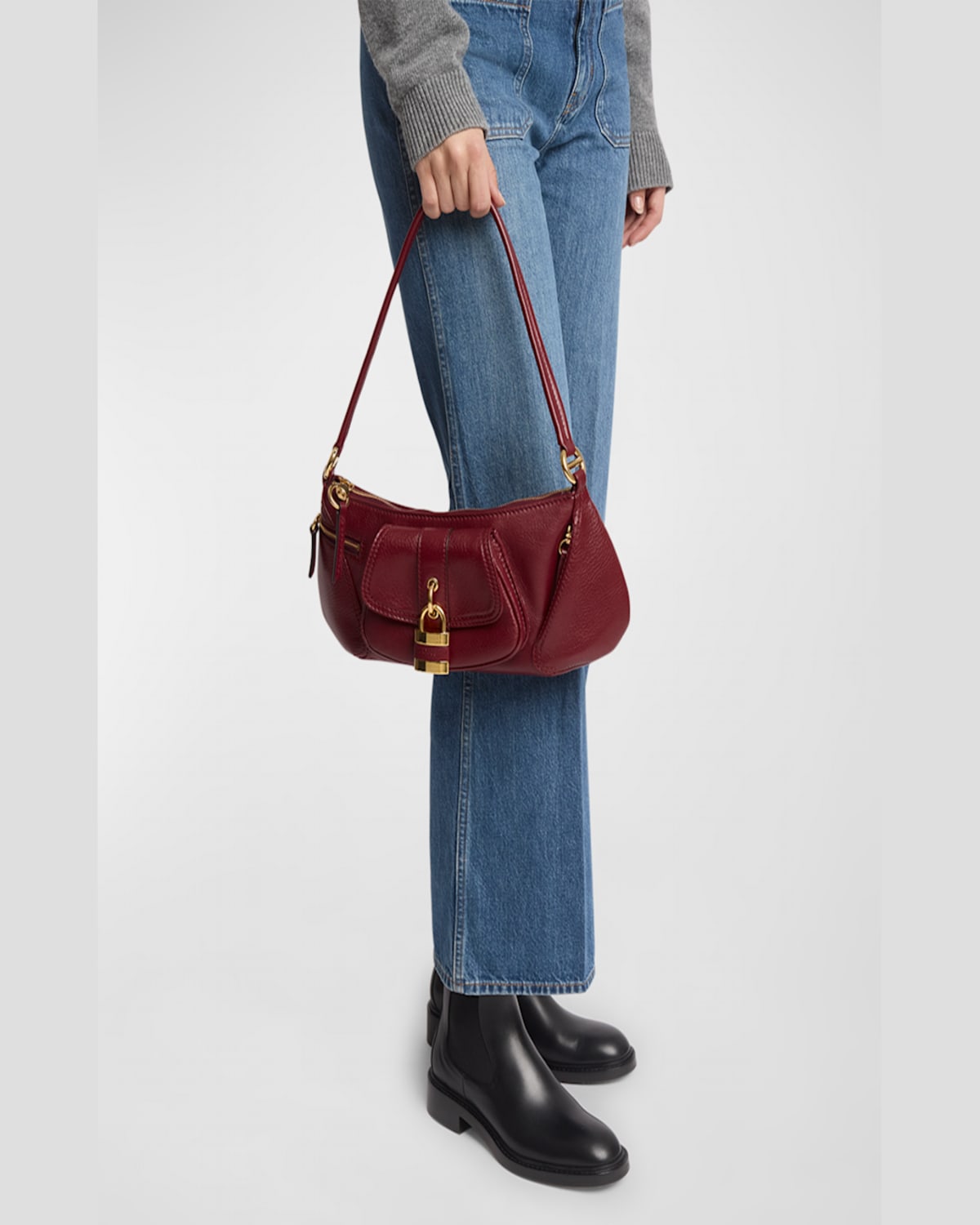Chloé The 99 Shoulder Bag In Shiny Grained Calfskin In Brunet Red