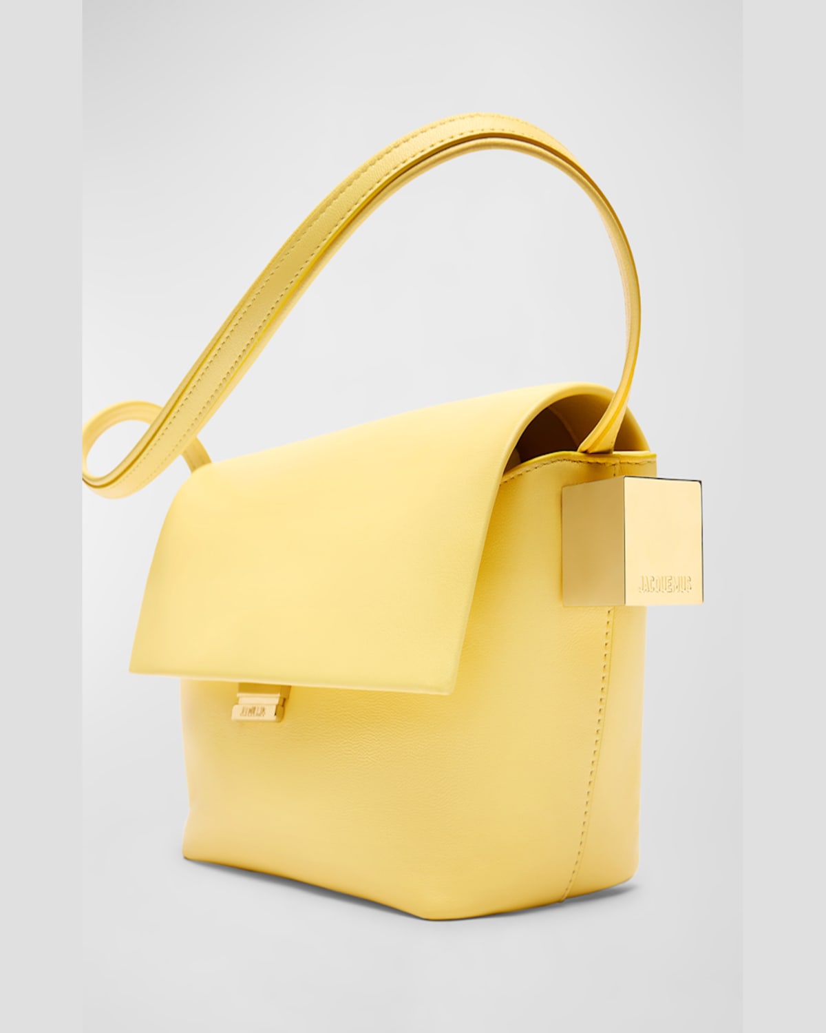 Jacquemus Le Rond Carre Leather Shoulder Bag In Light Yellow